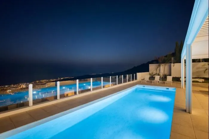 Vakantiehuis Aqualuna *